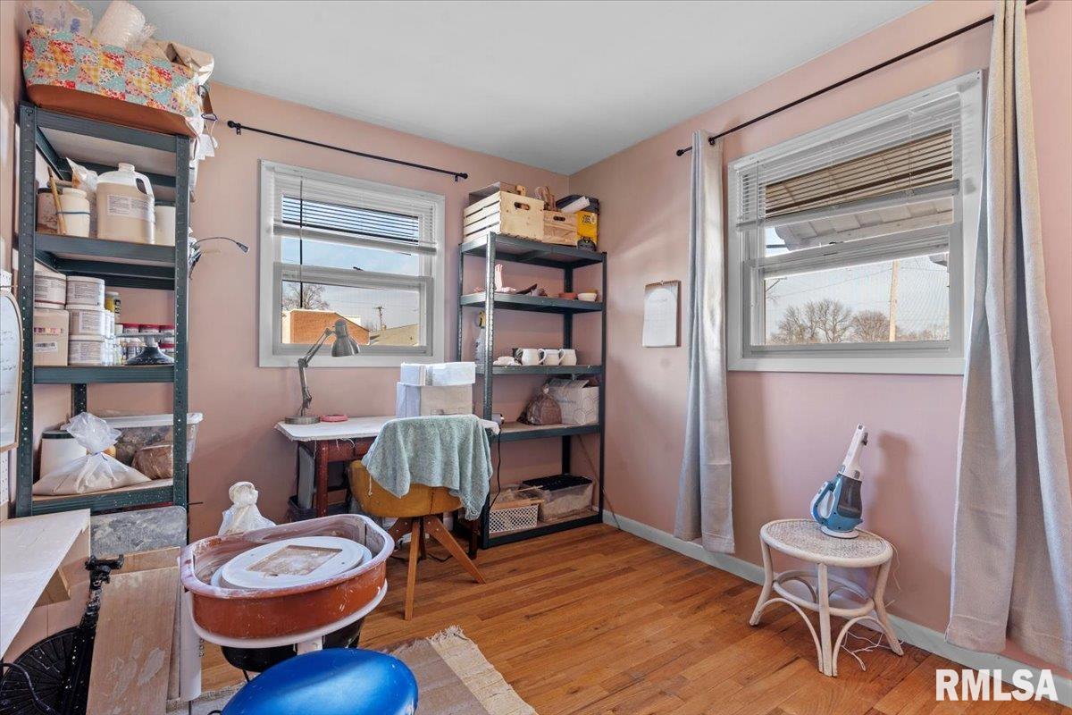 2272 East Black Avenue Springfield, IL 62702 - Photo 10 of 15