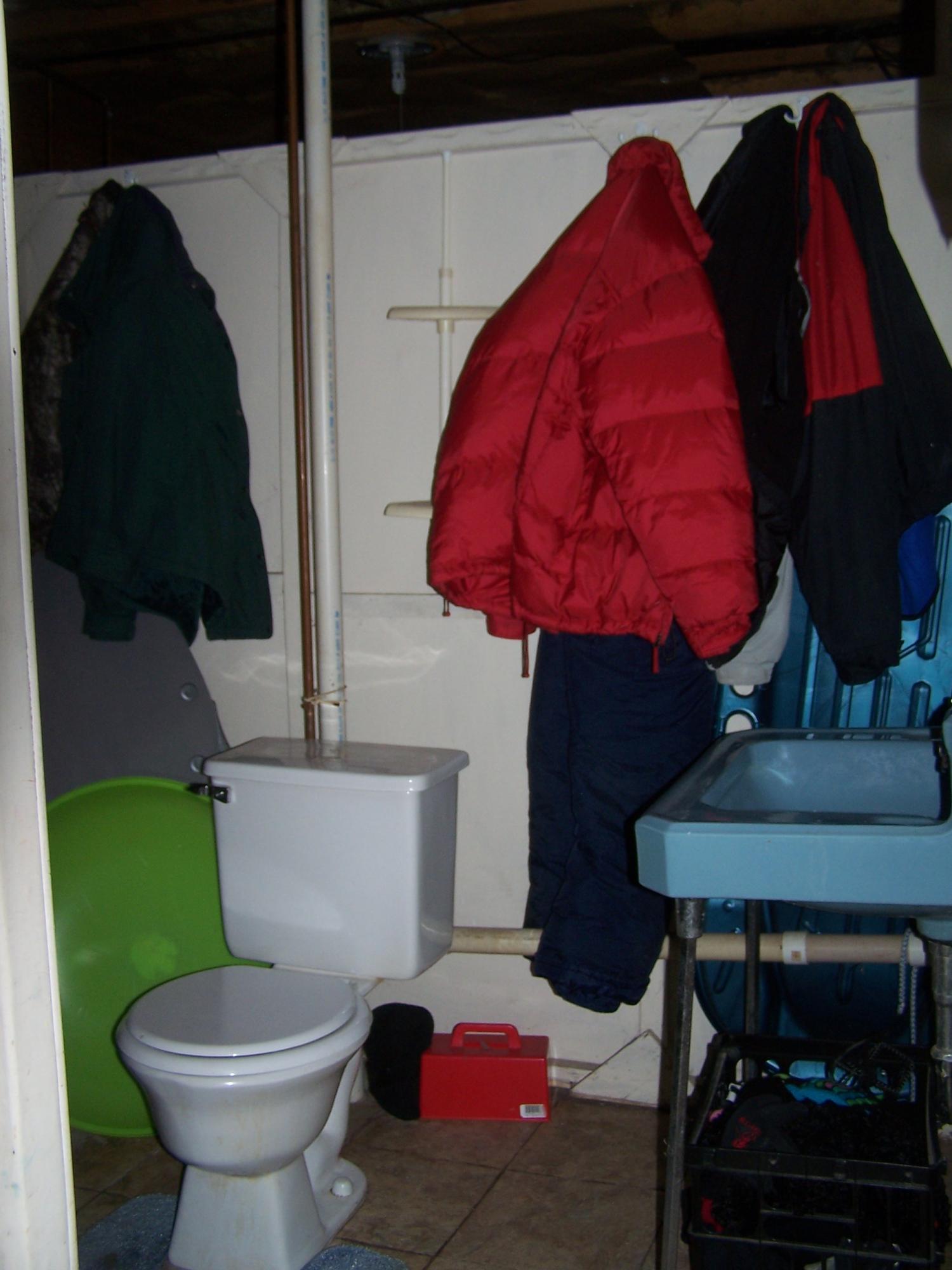 5341 Starkey Road Roanoke, VA 24018 - Photo 34 of 39 Basement 1/2 Bathroom