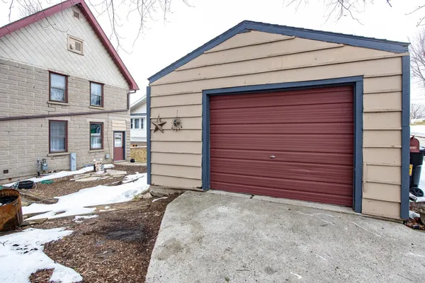 $249,900 | 2030 Jackson Street, New Holstein, WI 53061