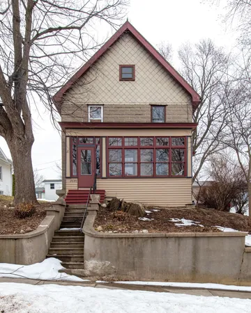 $249,900 | 2030 Jackson Street, New Holstein, WI 53061