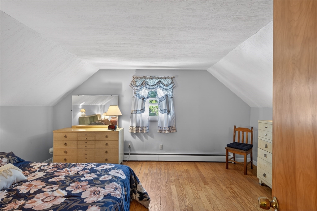 22 Myrtle Avenue Acushnet, MA 02743 - Photo 22 of 31