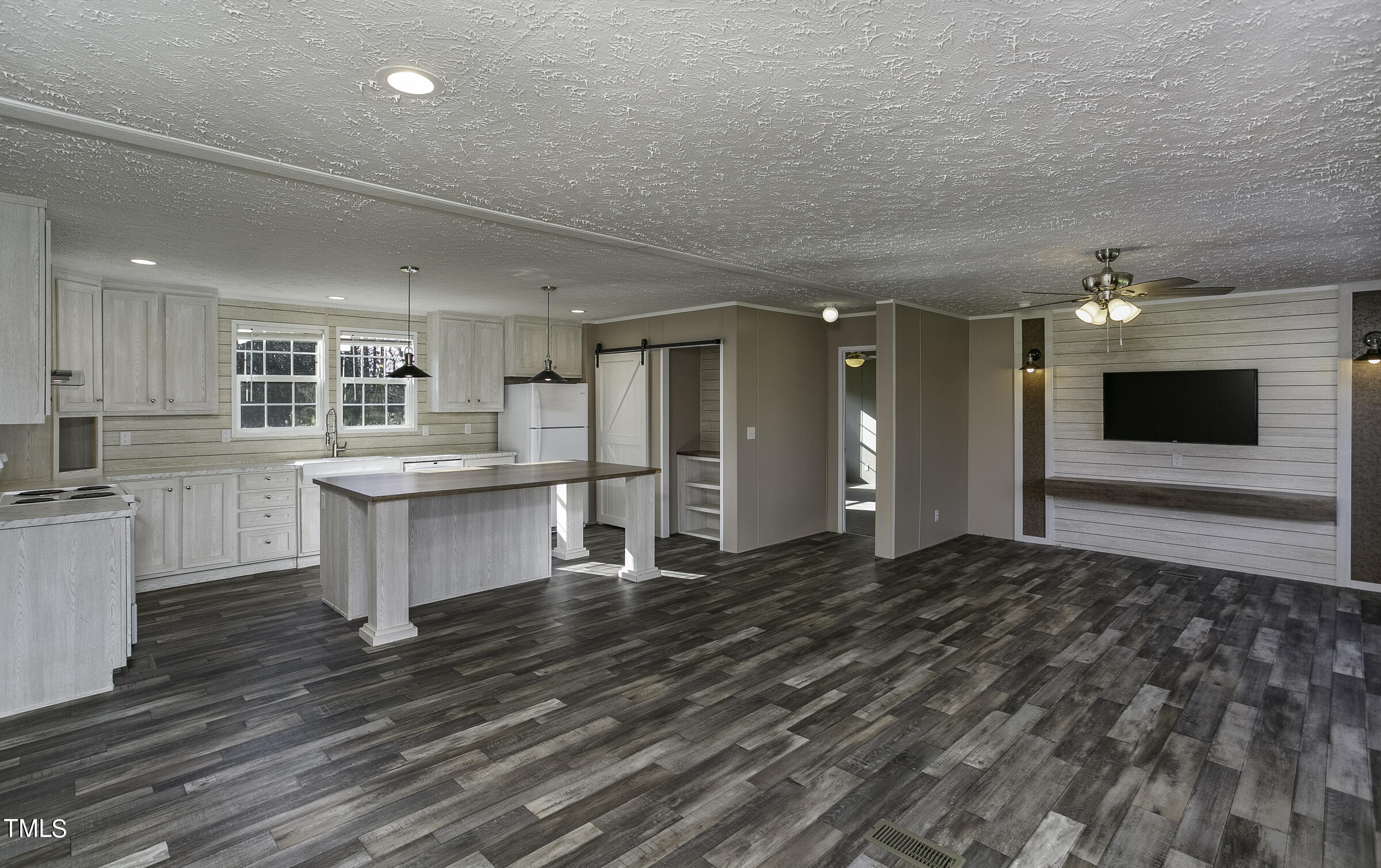 5765 Preacher Hayes Rd@WynmorPhotography