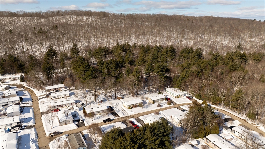 21 Fox Run Brookfield, MA 01506 - Photo 24 of 26