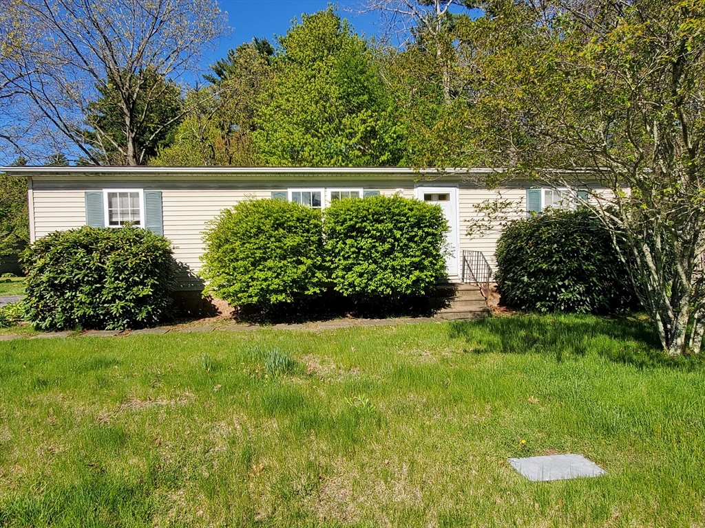 21 Fox Run Brookfield, MA 01506 - Photo 26 of 26