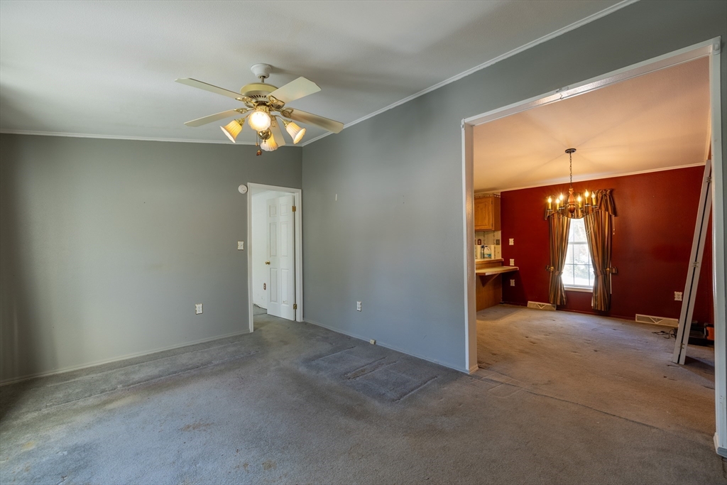 21 Fox Run Brookfield, MA 01506 - Photo 10 of 26