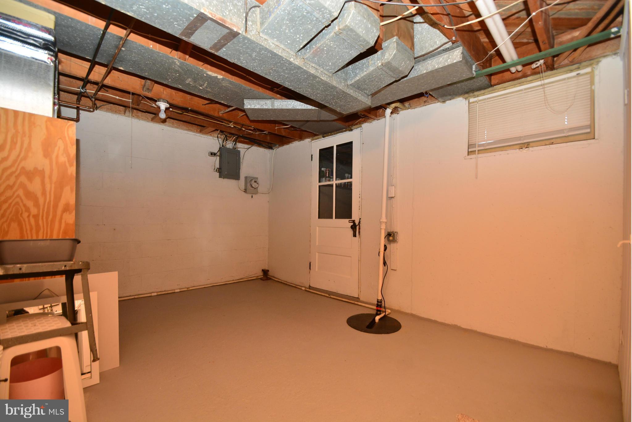 27 Cardinal Road Baltimore, MD 21221 - Photo 14 of 17 Basement