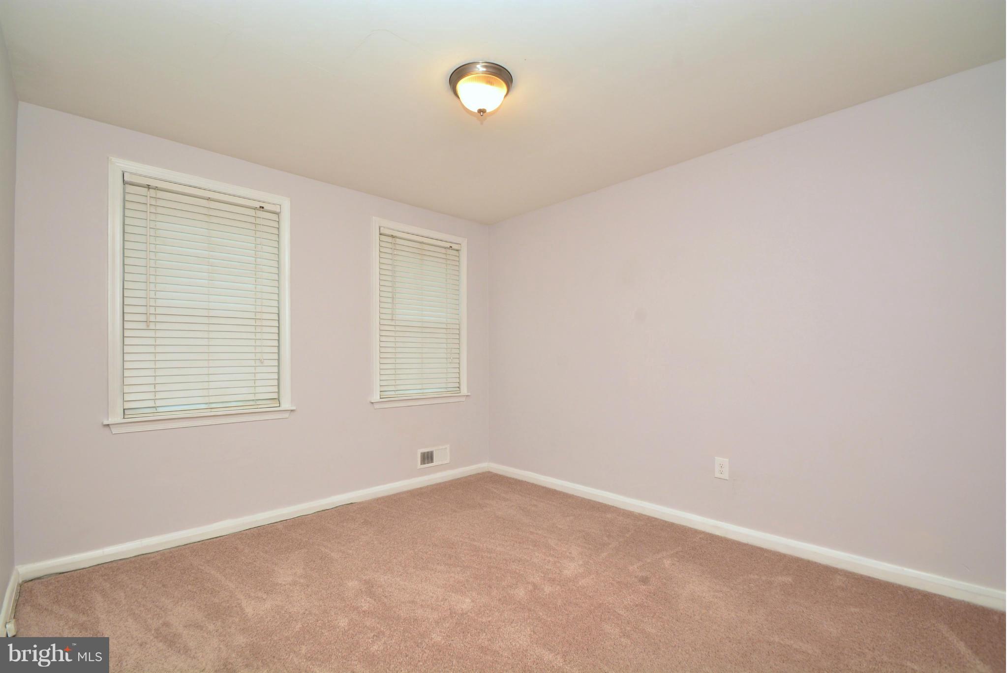 27 Cardinal Road Baltimore, MD 21221 - Photo 8 of 17 Bedroom
