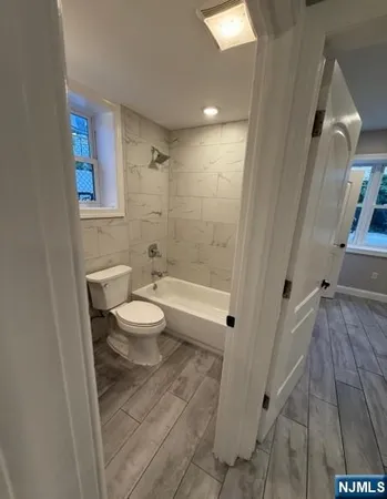 $1,800 | 108 4th Avenue, Unit 1, Paterson, NJ 07524