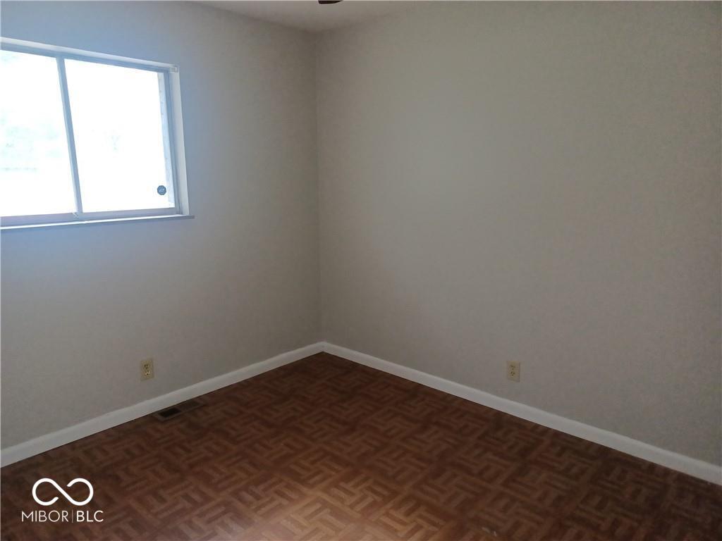 5890 Cooper Road Indianapolis, IN 46228 - Photo 11 of 16