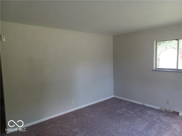 $1,100 | 5890 Cooper Road, Indianapolis, IN 46228