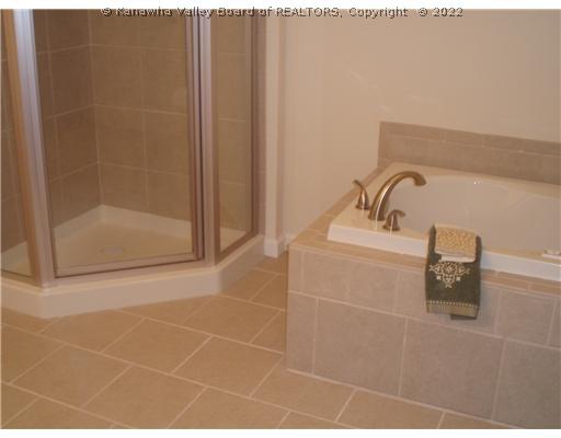 404 Poplar Fork Road Scott Depot, WV 25560 - Photo 7 of 8 Master Bath/Spa.