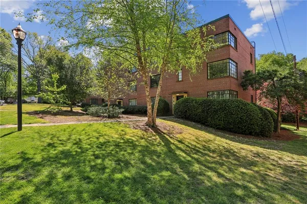 $324,900 | 1391 Normandy Drive Northeast, Unit 1, Atlanta, GA 30306