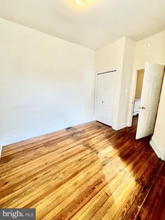 $1,250 | 253 Hansberry Street, Unit 1F, Philadelphia, PA 19144