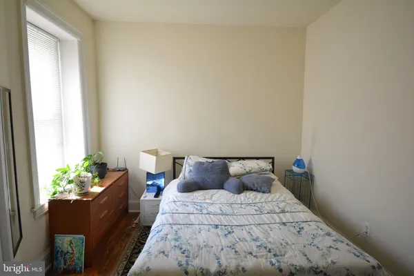 $1,250 | 253 Hansberry Street, Unit 1F, Philadelphia, PA 19144