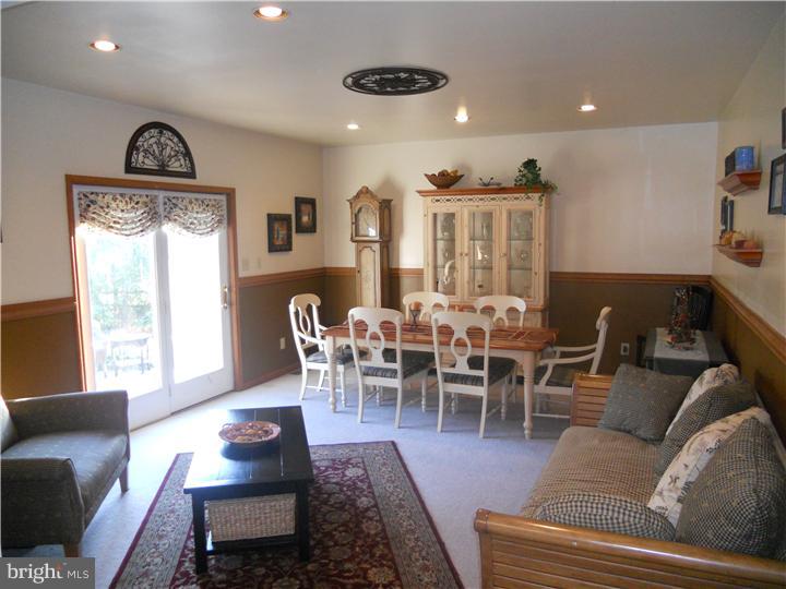 6 Spruce Road Chalfont, PA 18914 - Photo 11 of 25 Gallery Image 11