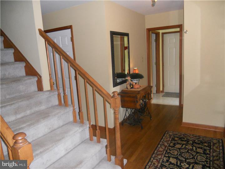 6 Spruce Road Chalfont, PA 18914 - Photo 12 of 25 Gallery Image 12