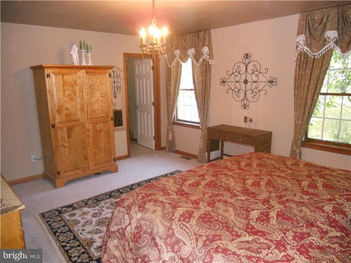 6 Spruce Road Chalfont, PA 18914 - Photo 13 of 25 Gallery Image 13