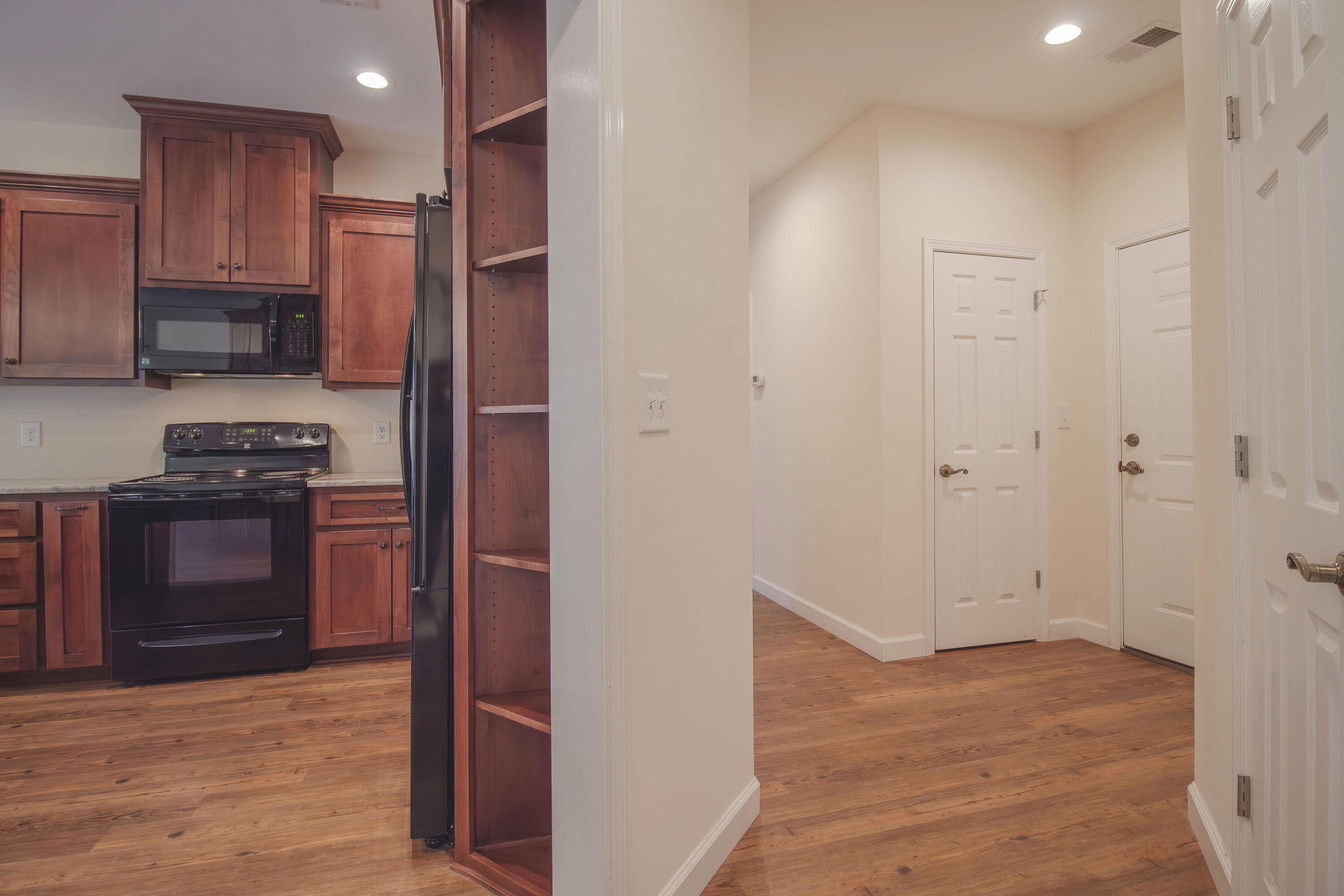 734 East Butternut Road Summerville, SC 29483 - Photo 11 of 71 HALLWAY KITCHEN