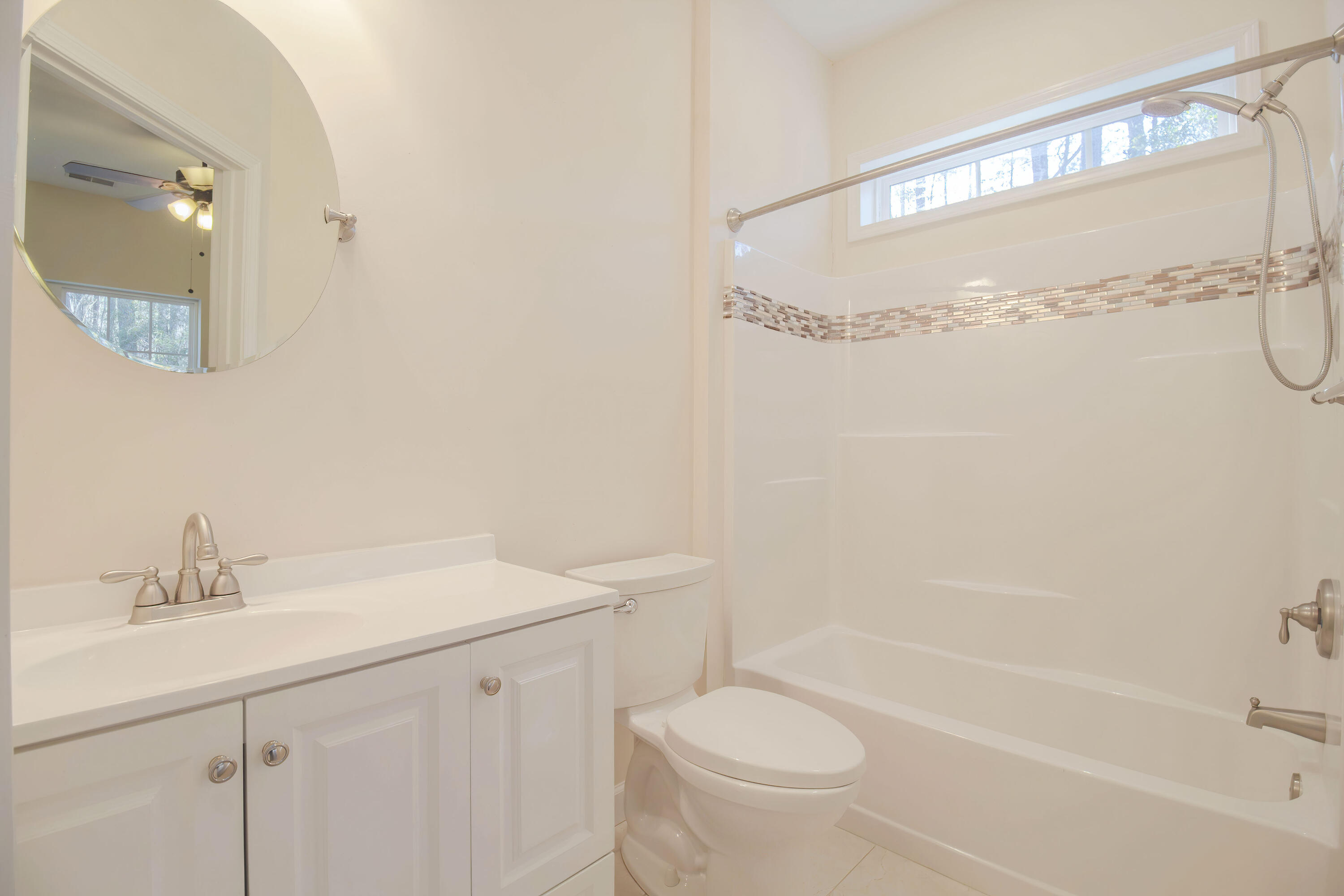 734 East Butternut Road Summerville, SC 29483 - Photo 24 of 71 BEDROOM 1 BATHROOM