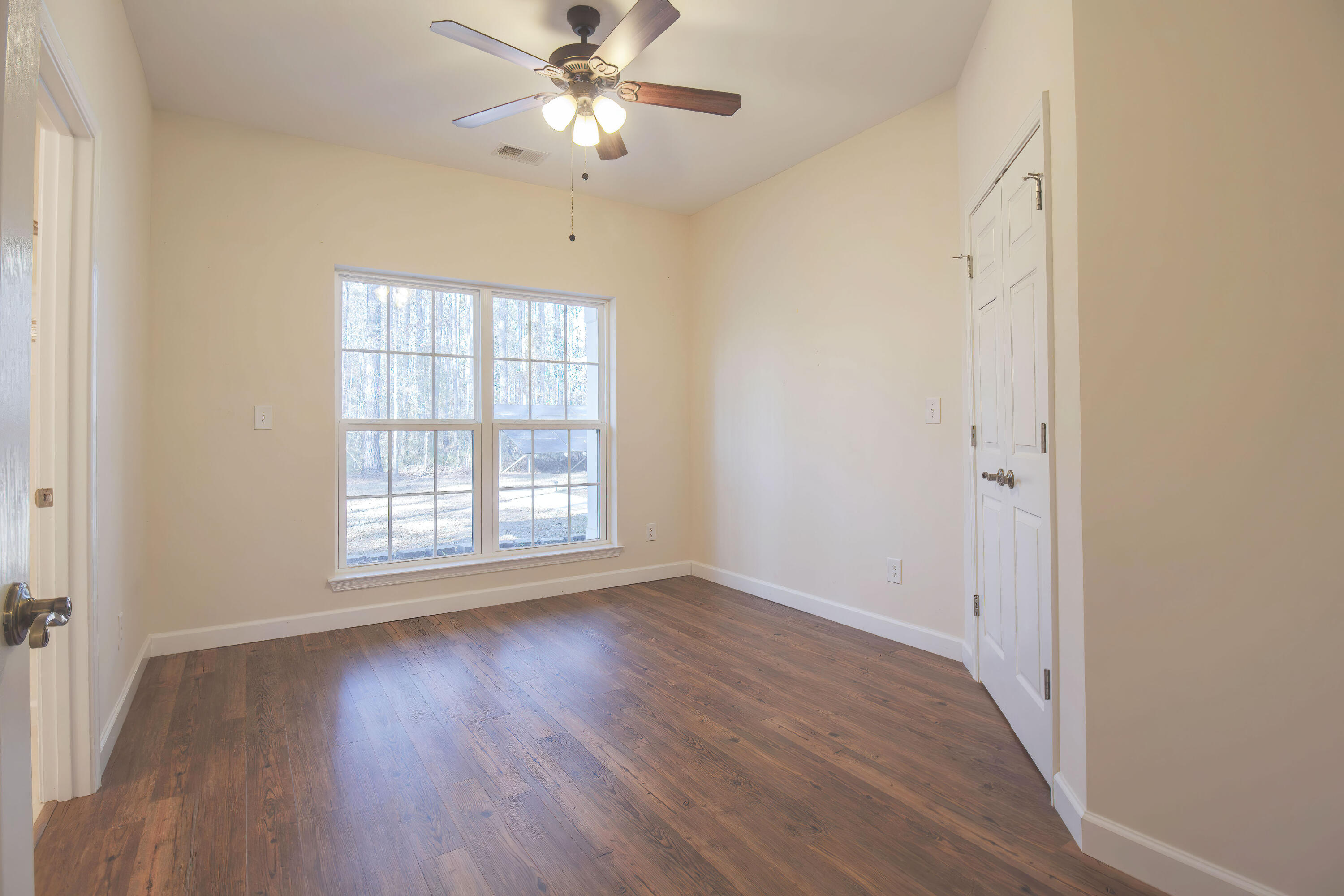 734 East Butternut Road Summerville, SC 29483 - Photo 28 of 71 BEDROOM 2(3)