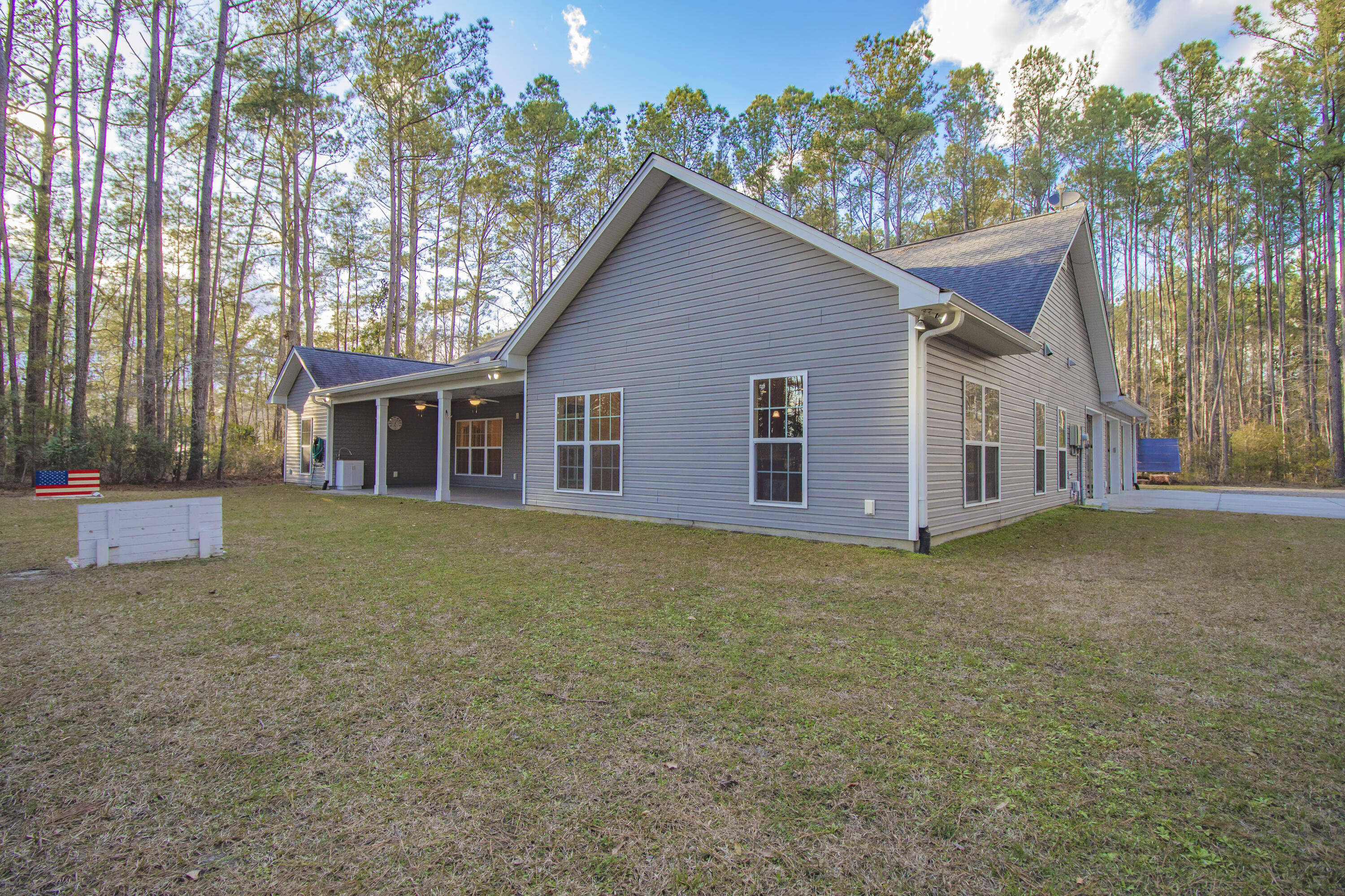 734 East Butternut Road Summerville, SC 29483 - Photo 52 of 71 8