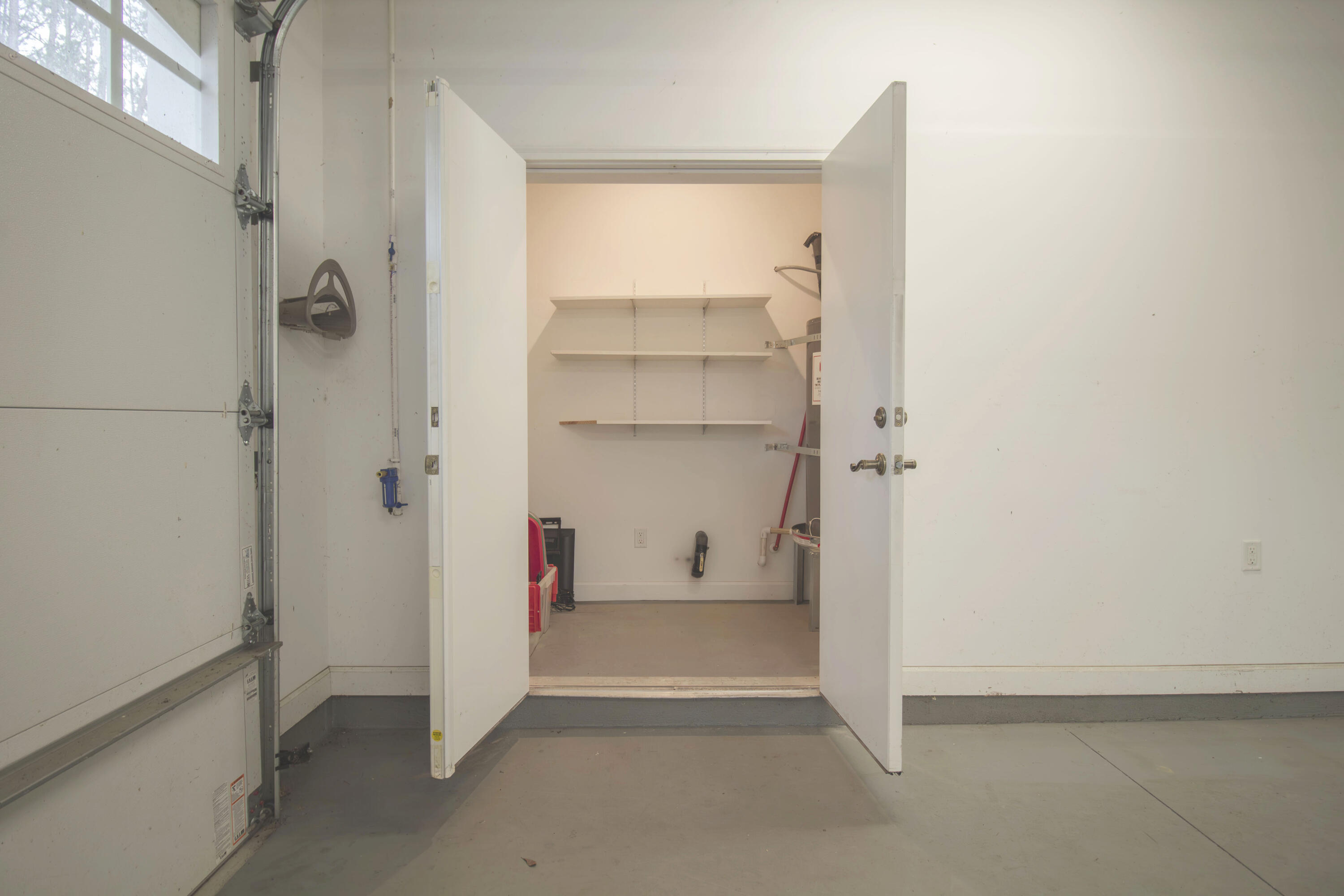 734 East Butternut Road Summerville, SC 29483 - Photo 58 of 71 GARAGE CLOSET(1)