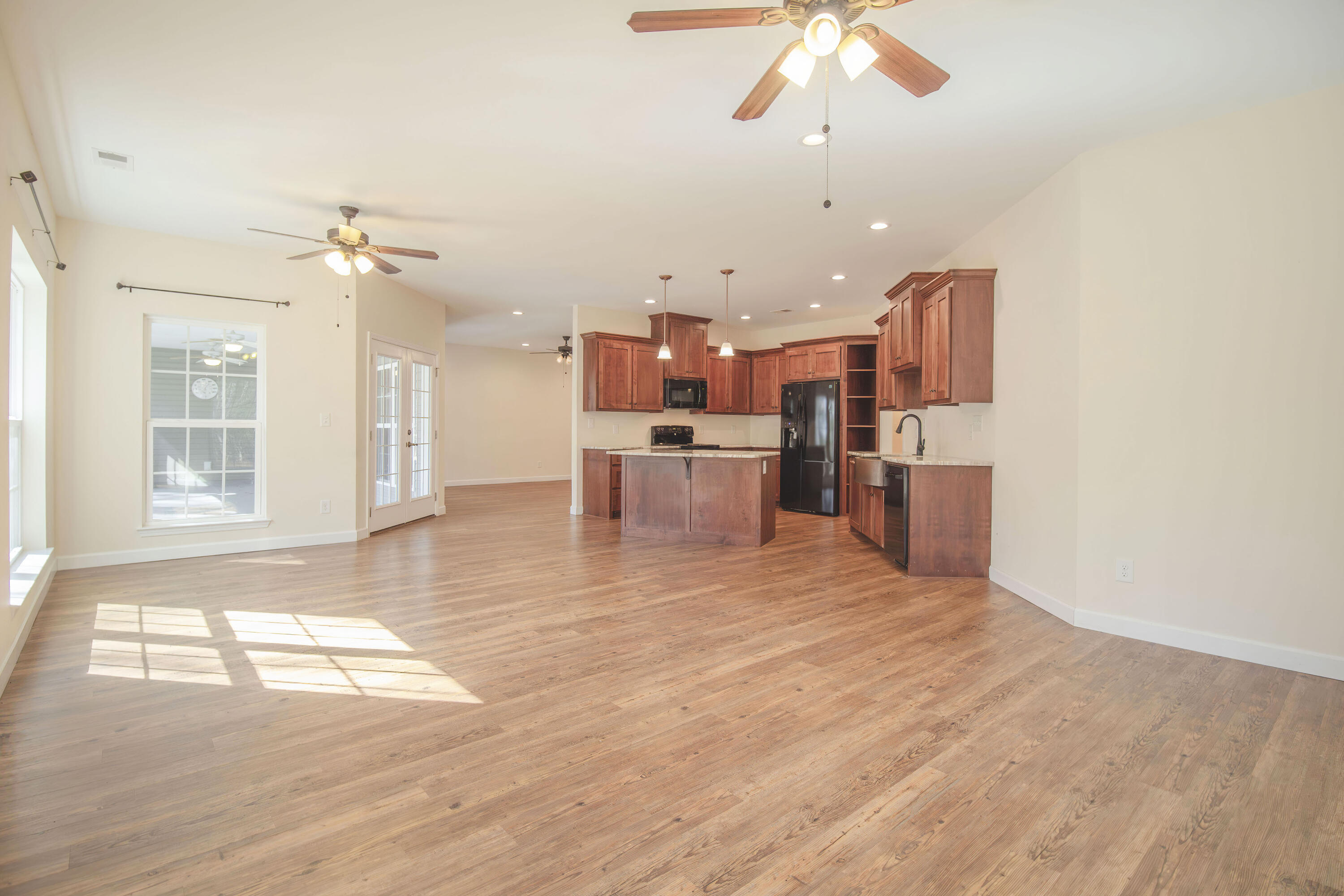 734 East Butternut Road Summerville, SC 29483 - Photo 7 of 71 KITCHEN(1)