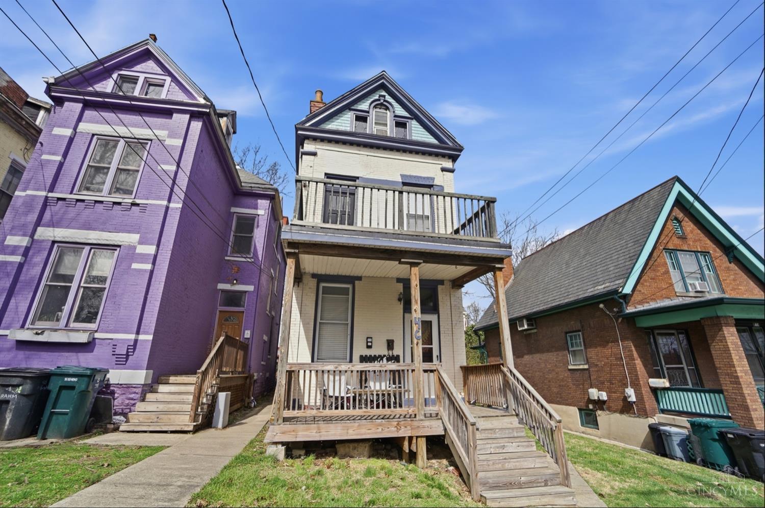46 Graham Street Cincinnati, OH 45219 - Photo 1 of 22 Duplex with maximum flexibility to rent as a 5 bedroom, 2 full baths, OR 2 separate units: 3 bed, 1 full bath, and 2 bed, 1 full bath.