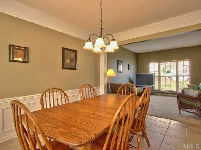 317 Grassy Point Road Apex, NC 27502 - Photo 9 of 25 Gallery Image 9