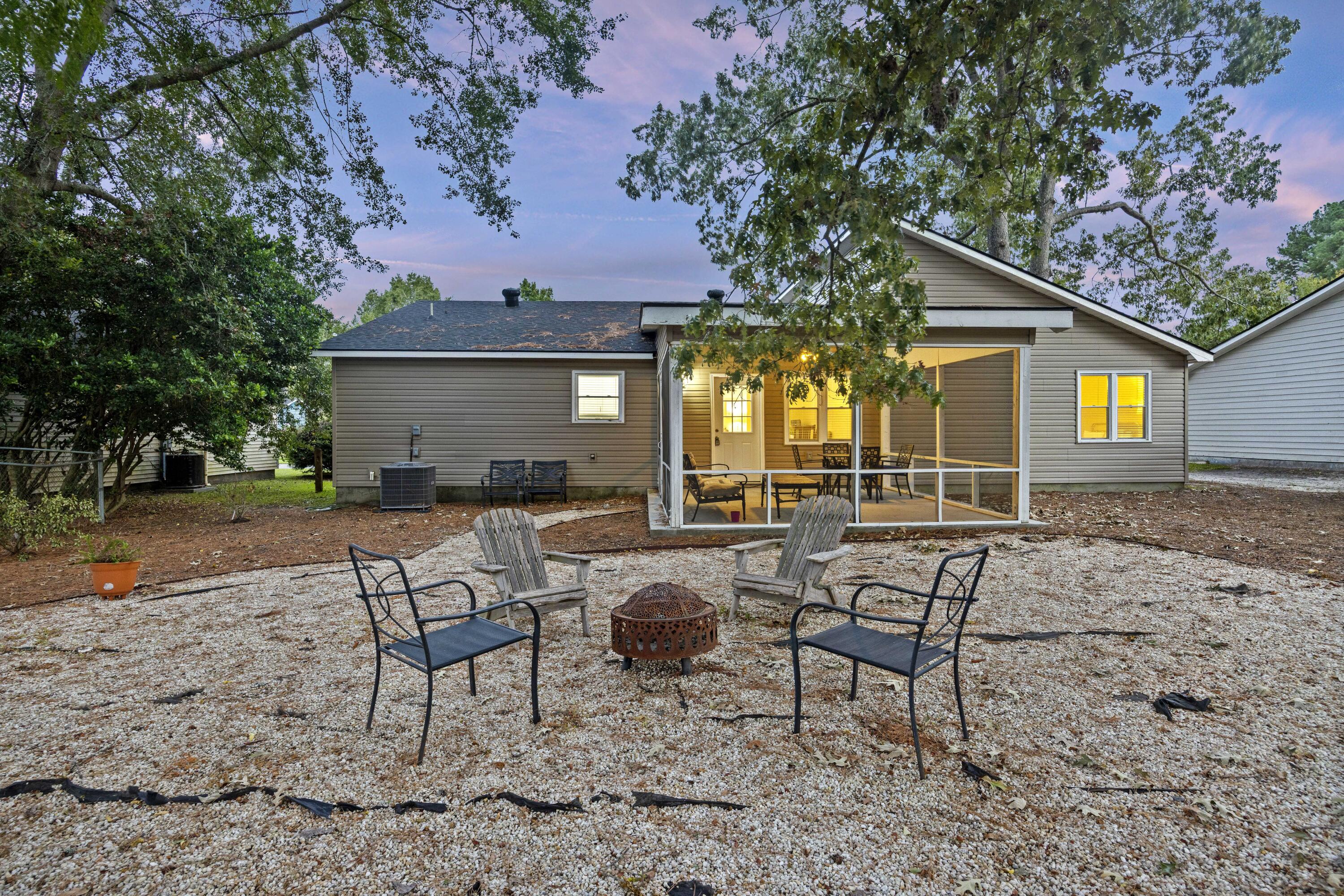 112 Pullman Avenue Summerville, SC 29486 - Photo 8 of 44 243A2133
