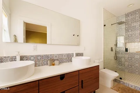 $5,500 | 5328 Aldama Street, Los Angeles, CA 90042