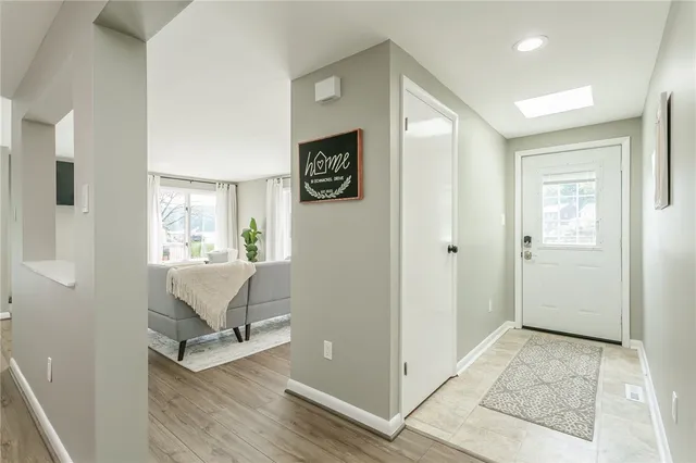 $3,950 | 31 Schnackel Drive, Irondequoit, NY 14622