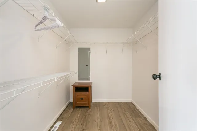 $3,950 | 31 Schnackel Drive, Irondequoit, NY 14622