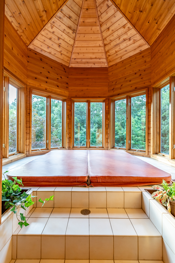 3530 East Challas Entrance Crete, IL 60417 - Photo 32 of 60 a room with a bed and a window