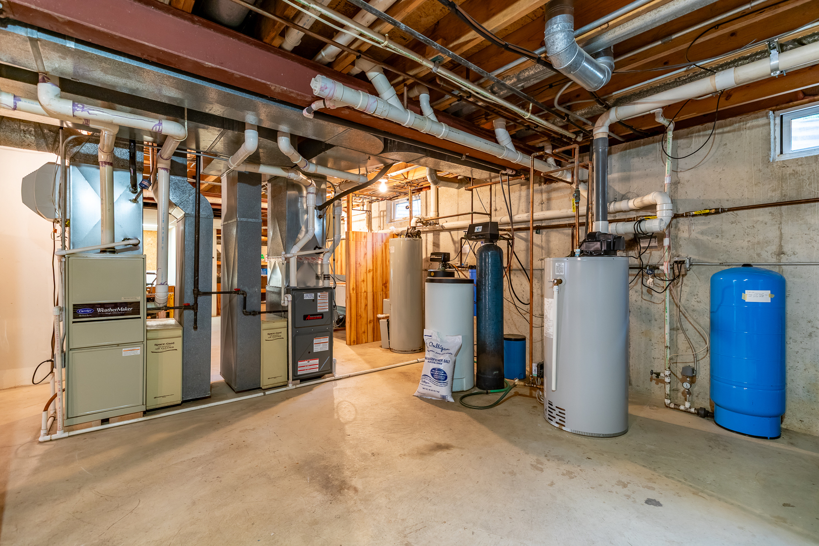3530 East Challas Entrance Crete, IL 60417 - Photo 38 of 60 a view of a room with gym equipment