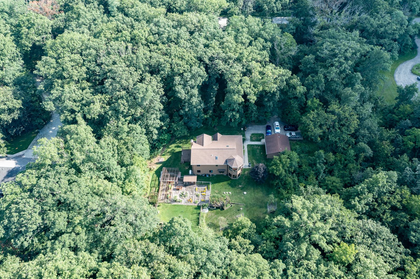 3530 East Challas Entrance Crete, IL 60417 - Photo 53 of 60 an aerial view of a house with a yard
