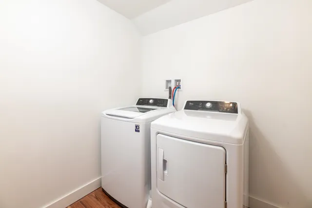 $1,150,000 | 383 Owl Street, Campton, NH 03223