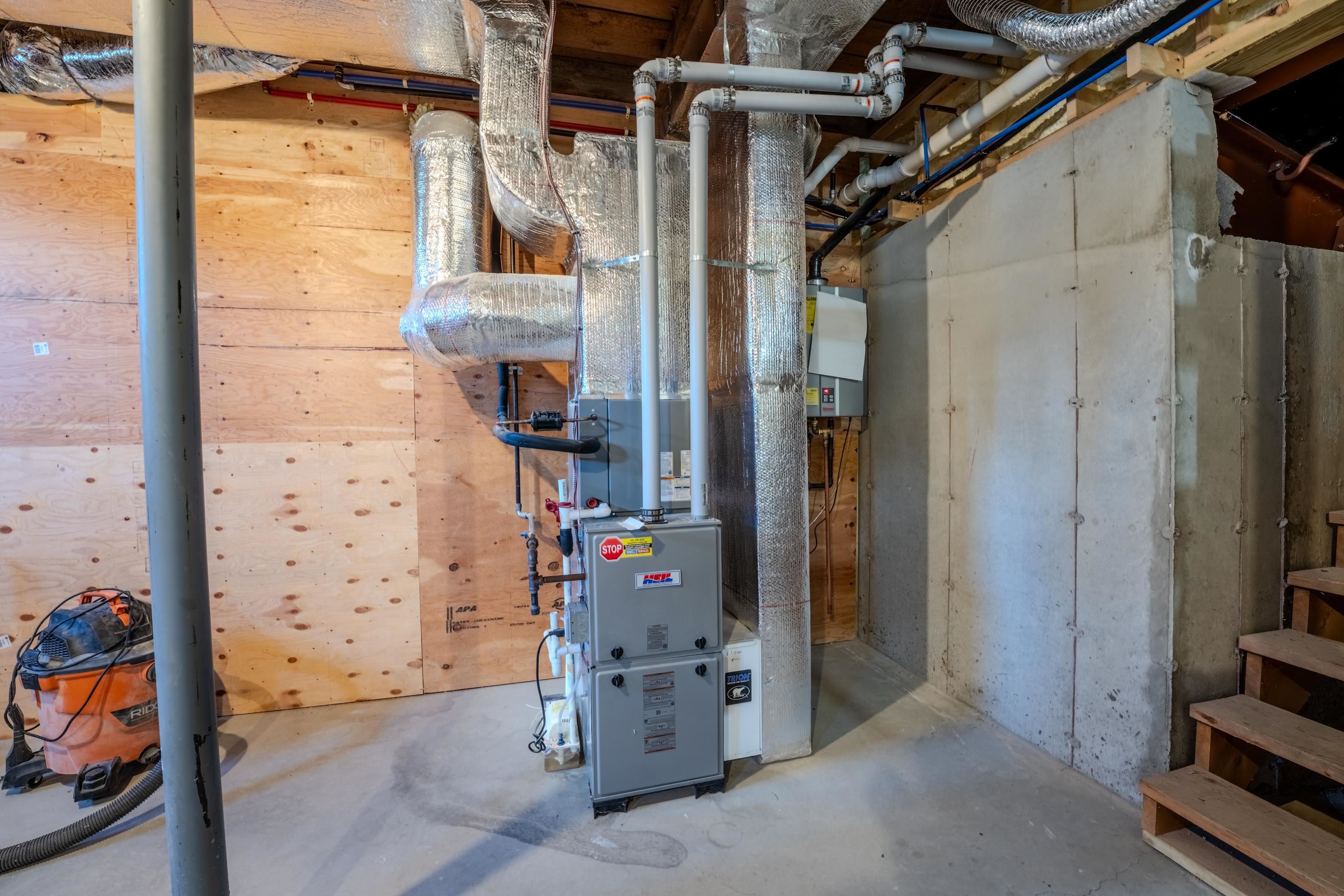 383 Owl Street Campton, NH 03223 - Photo 27 of 58