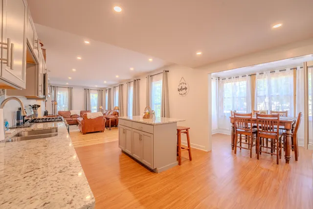 $1,150,000 | 383 Owl Street, Campton, NH 03223