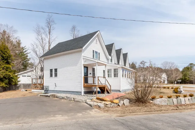 $1,150,000 | 383 Owl Street, Campton, NH 03223