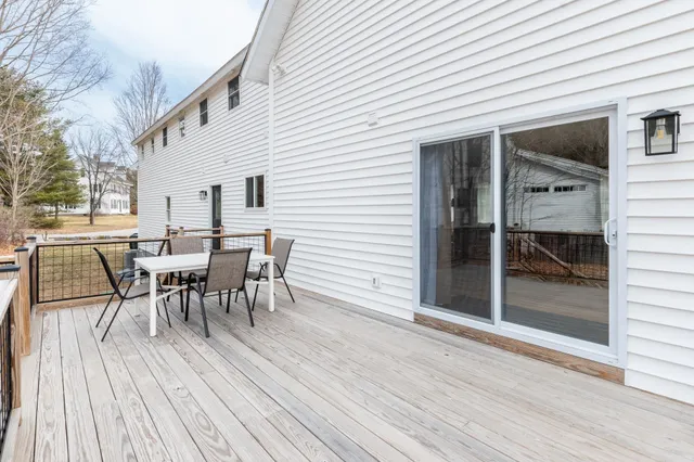 $1,150,000 | 383 Owl Street, Campton, NH 03223