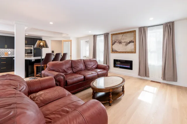 $1,150,000 | 383 Owl Street, Campton, NH 03223