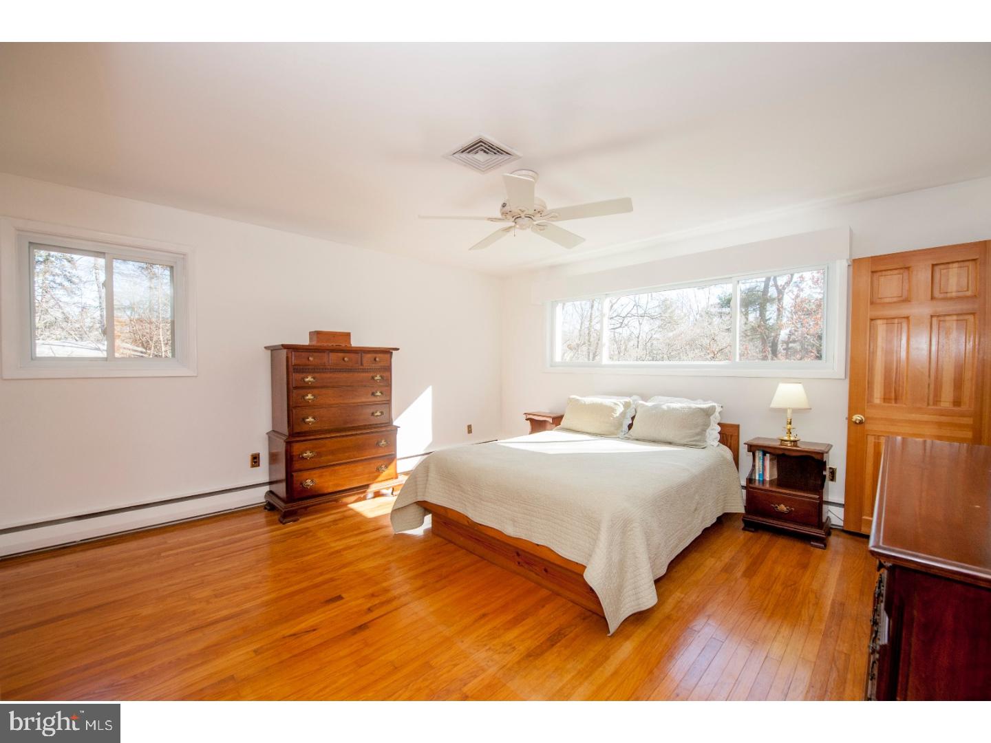 180 Mansion Road Newtown Square, PA 19073 - Photo 8 of 25 Master Bedroom