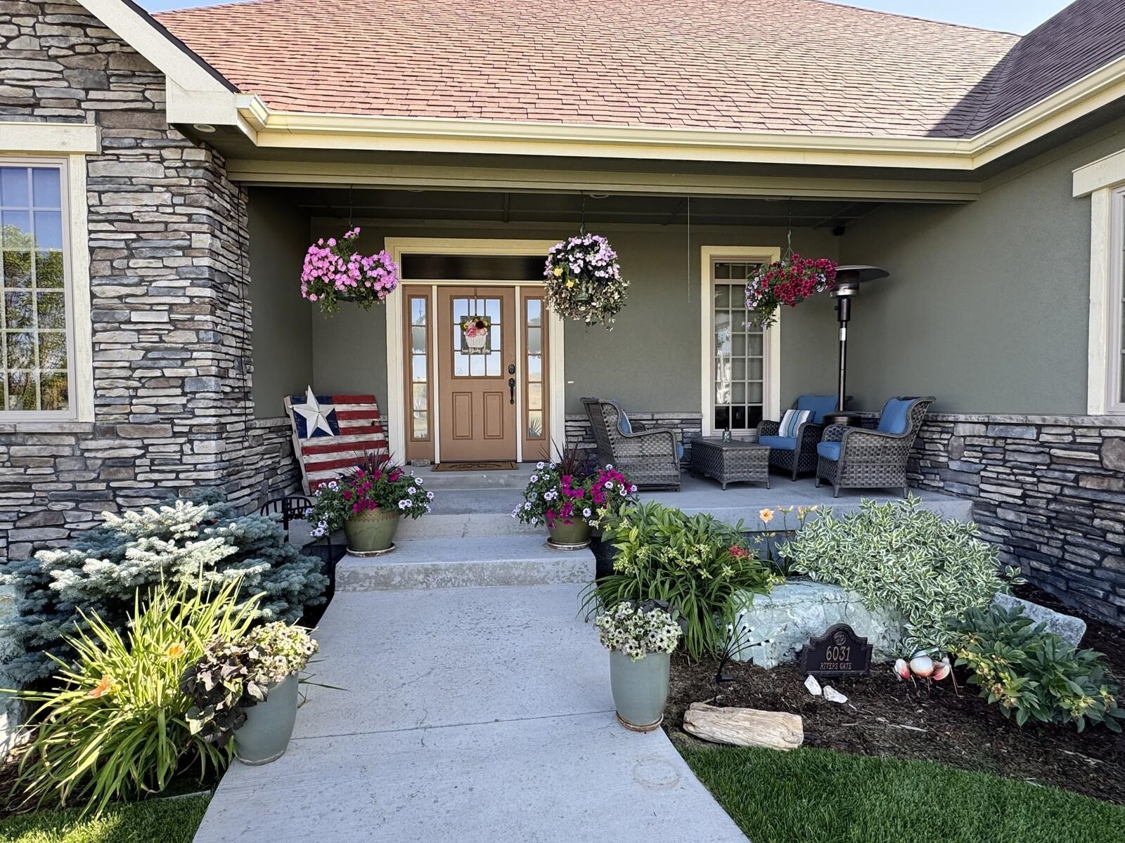 6031 Rivers Gate Casper, WY 82604 - Photo 2 of 46