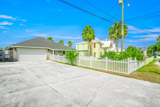 $998,000 | 7930 South Lagoon Drive, Panama City, FL 32408