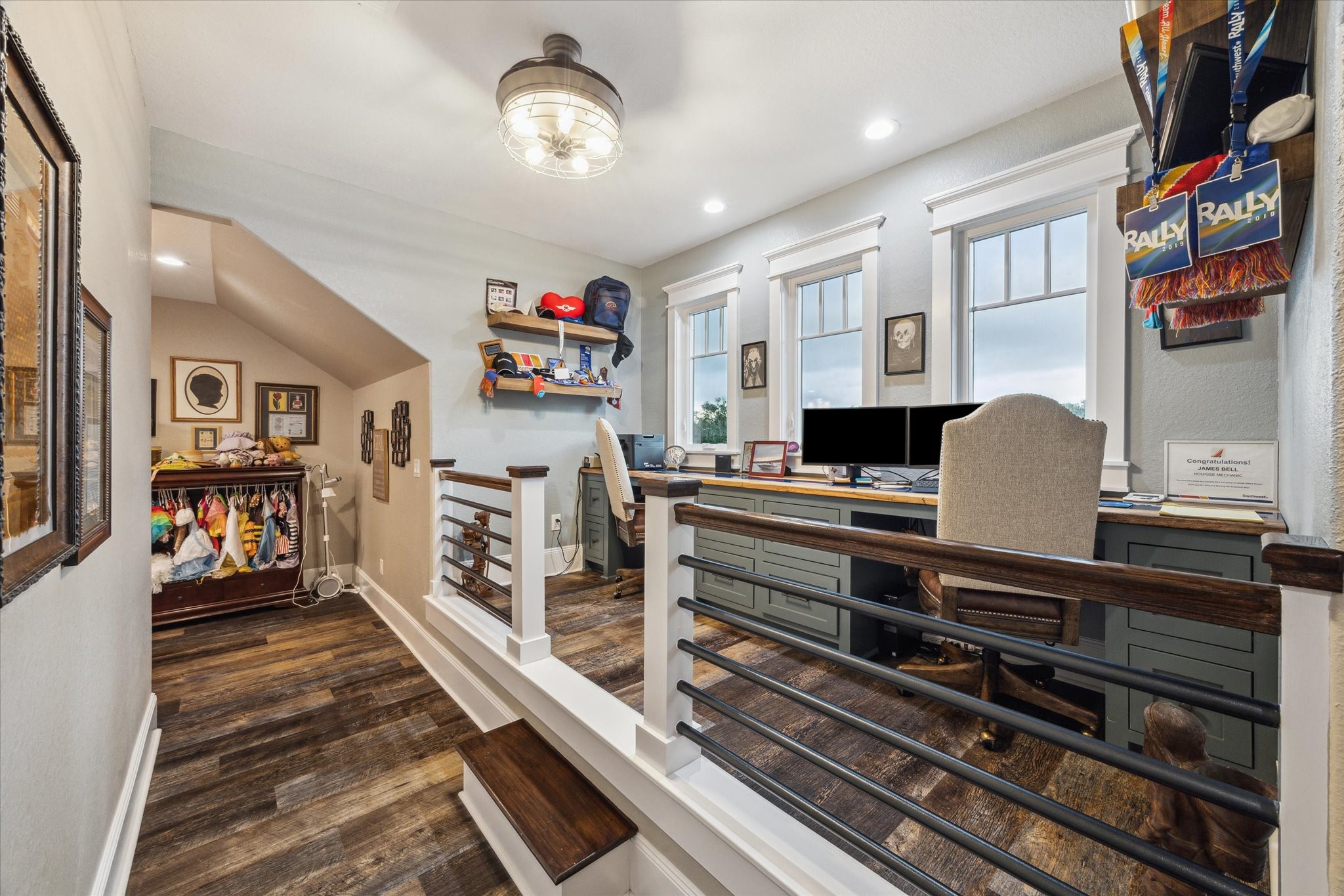 1255 Bronco Trail Angleton, TX 77515 - Photo 30 of 50 a living room with furniture and a flat screen tv