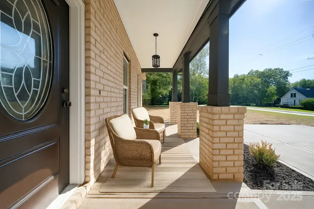 a view of an outdoor space with seating area