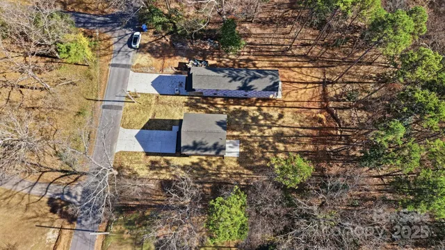 a picture of city view