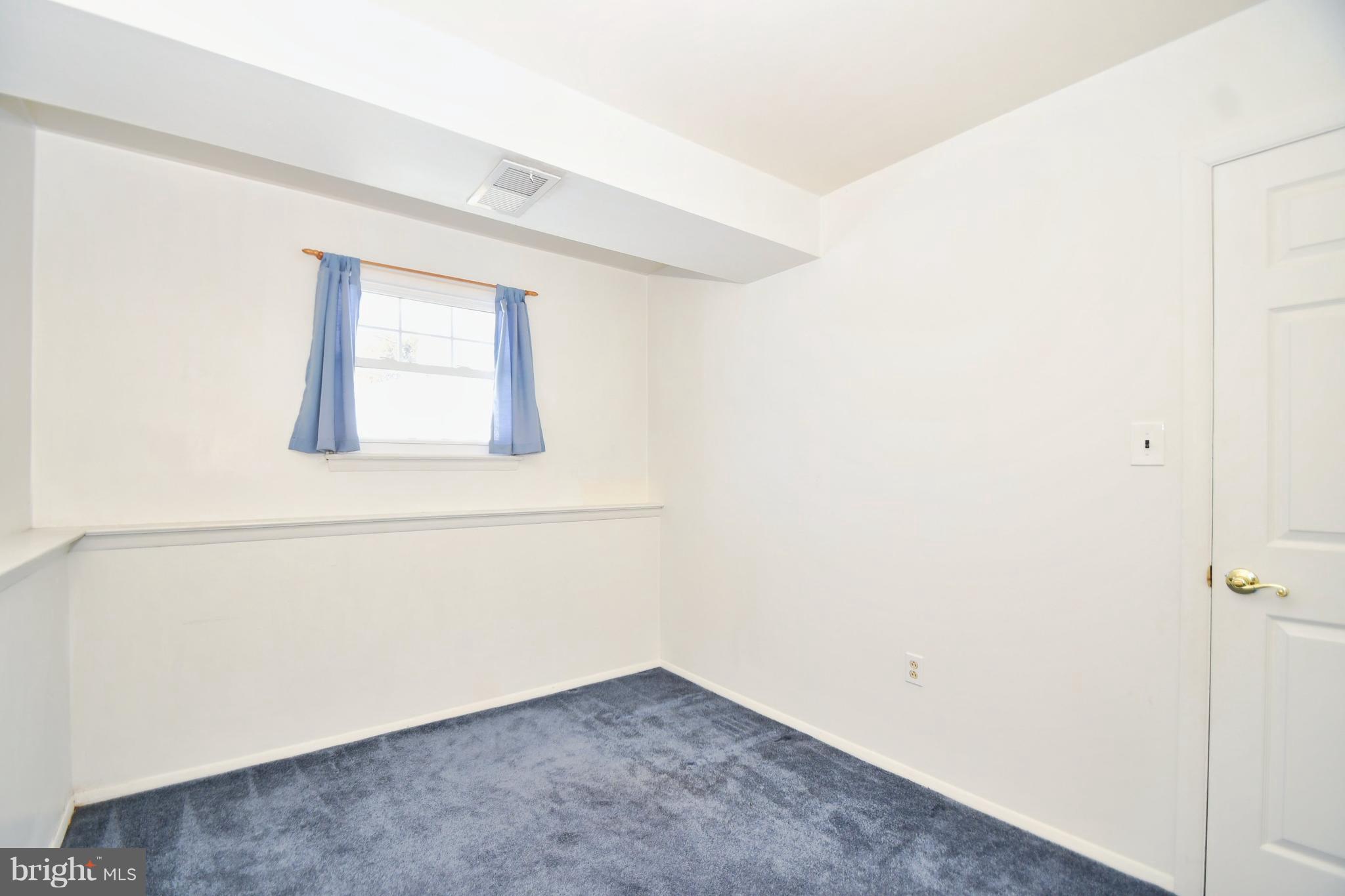 9663 Dundawan Road Baltimore, MD 21236 - Photo 23 of 42 BONUS ROOM- POSS 4TH BEDRM OR CRAFT RM