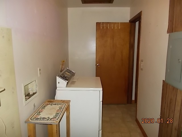 2122 Kaiser Tower Road Pinconning, MI 48650 - Photo 9 of 19
